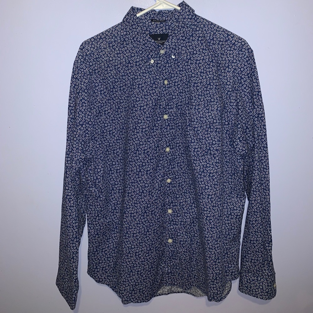 American Eagle Casual Button Down Shirt